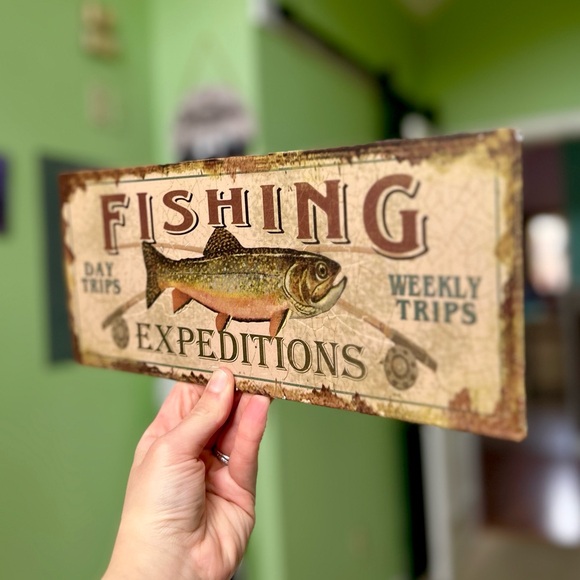 Rustic Cottagecore Farmhouse Fishing Fisherman Metal Wall Hanging Sign Decor - Picture 2 of 6